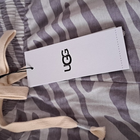 UGG Gray Zebra Print Leggings - Picture 4 of 8